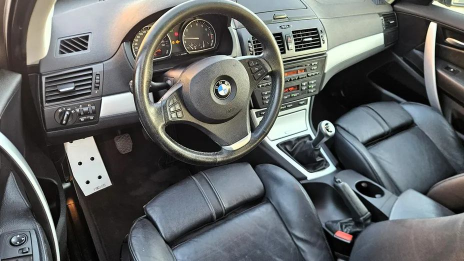BMW X3 -