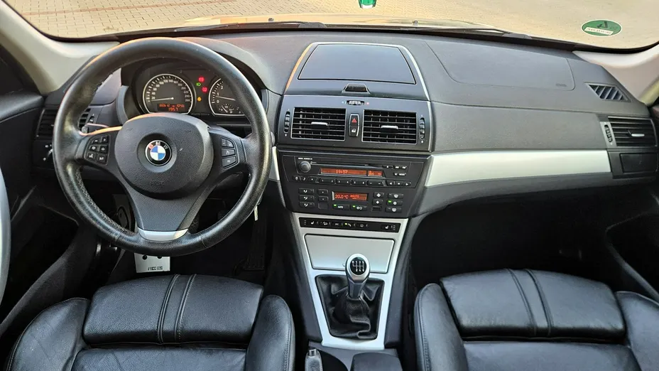 BMW X3 -