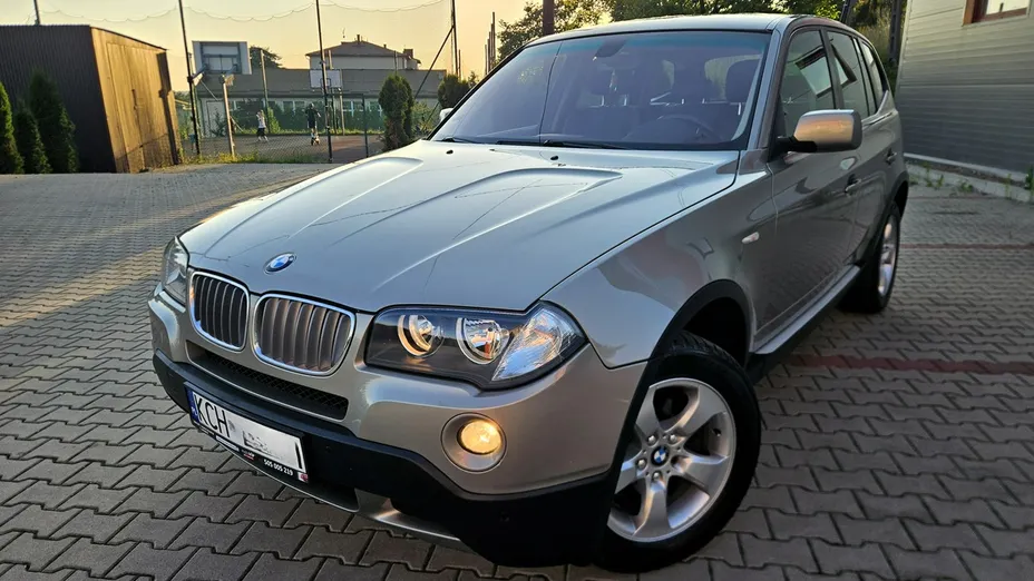 BMW X3 -