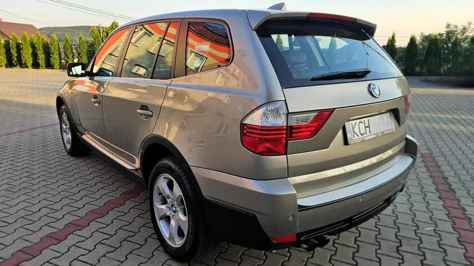 BMW X3 -