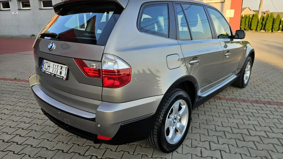 BMW X3 -