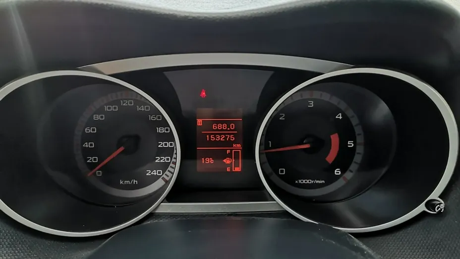 PEUGEOT 4007 -