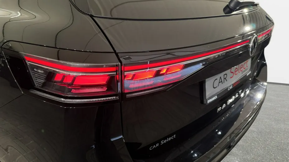 VOLKSWAGEN Passat -