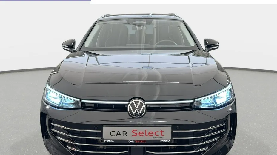 VOLKSWAGEN Passat -