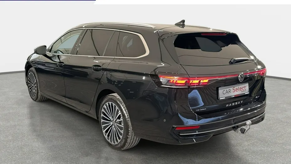 VOLKSWAGEN Passat -