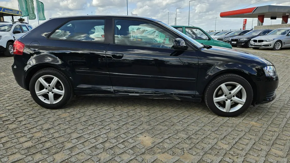 AUDI A3 -