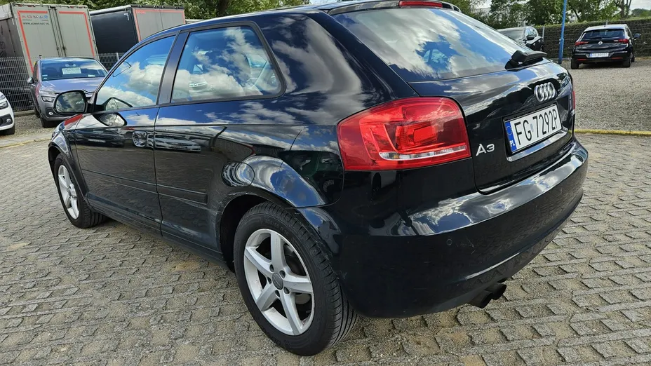AUDI A3 -