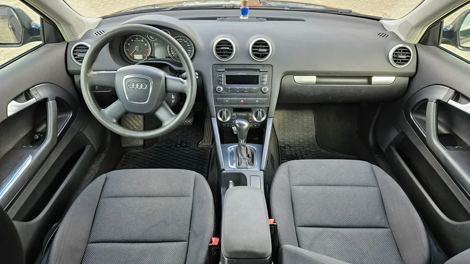 AUDI A3 -
