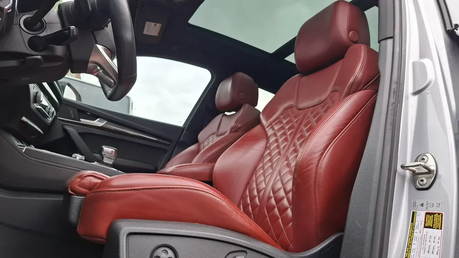 AUDI SQ5 -
