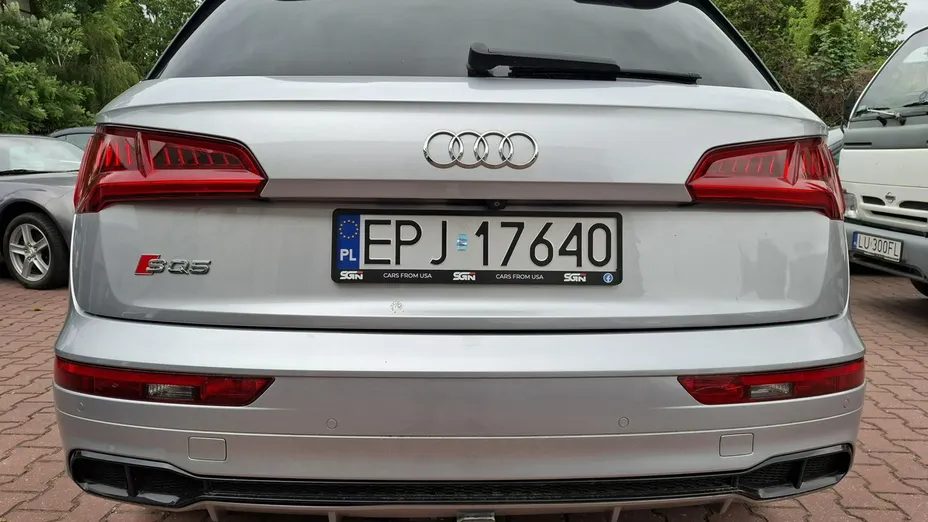 AUDI SQ5 -