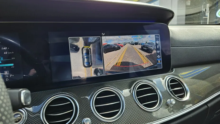 MERCEDES-BENZ E Klasa -