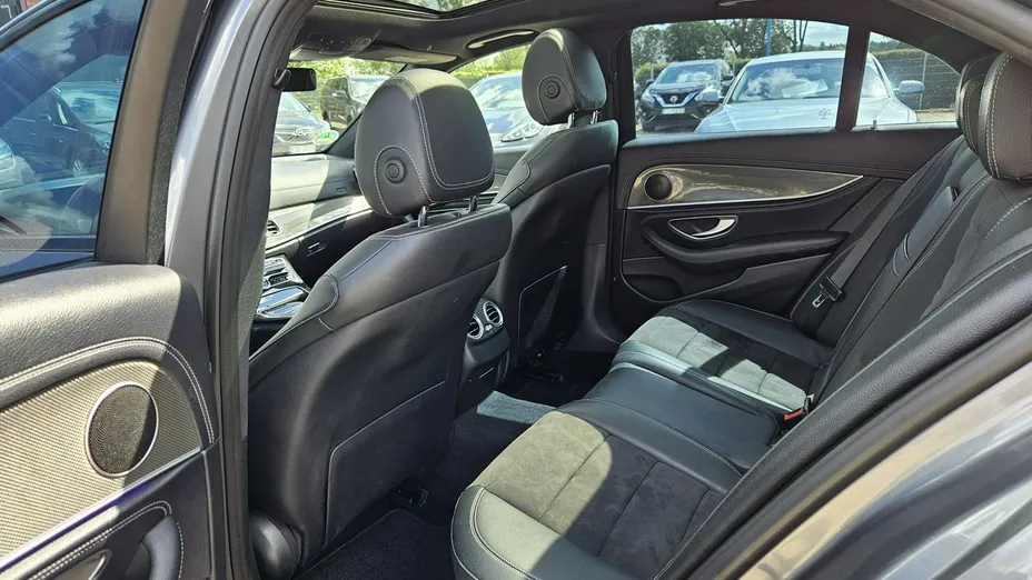 MERCEDES-BENZ E Klasa -