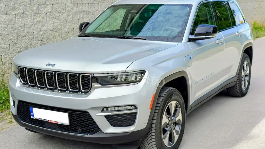 JEEP Grand Cherokee -