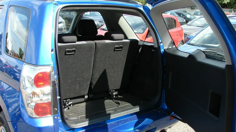SUZUKI Grand Vitara -
