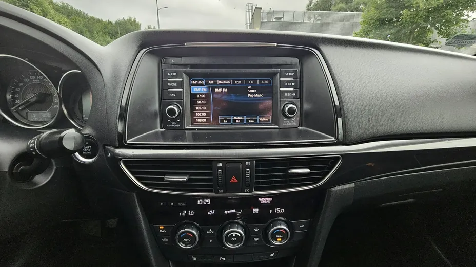 MAZDA 6 -
