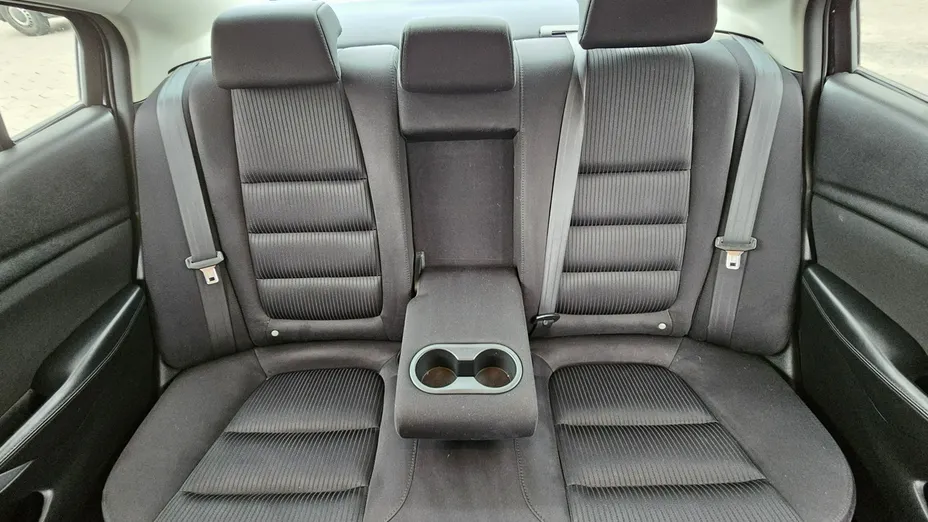 MAZDA 6 -