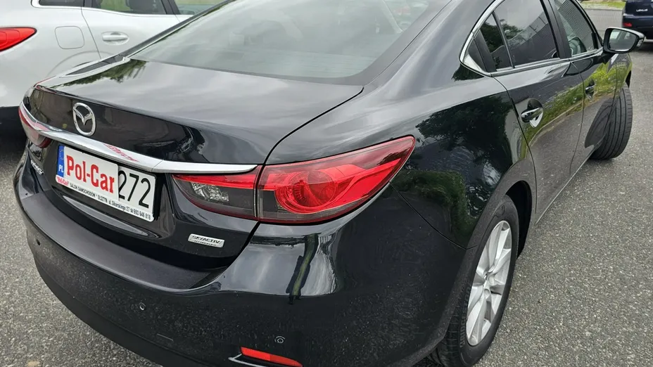 MAZDA 6 -