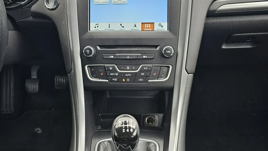 FORD Mondeo -