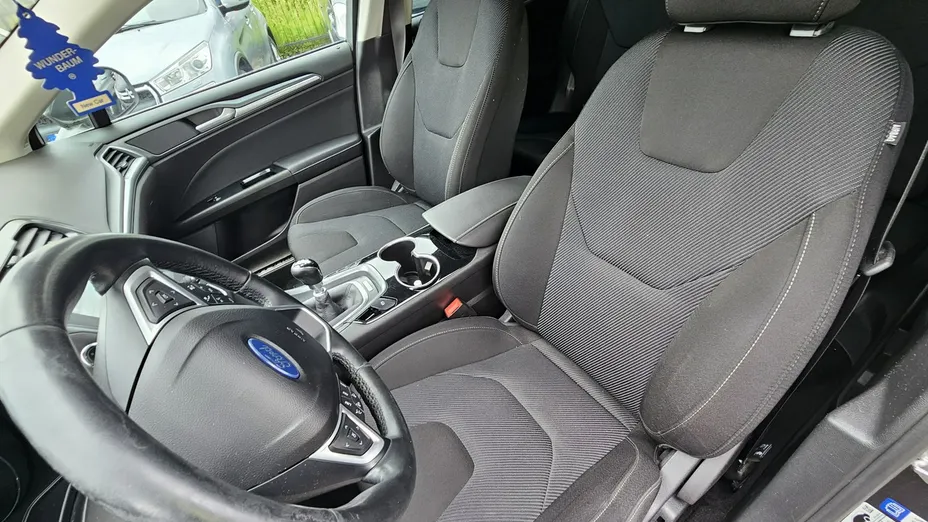 FORD Mondeo -