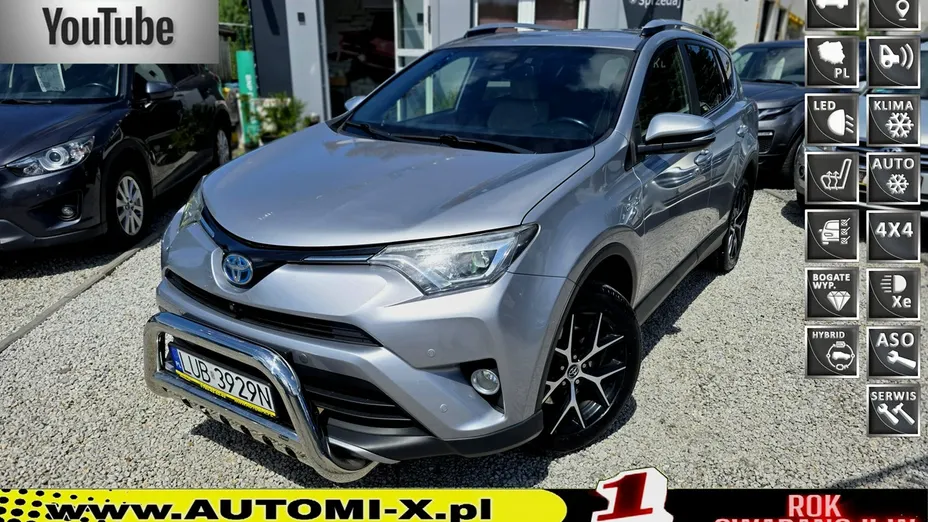 TOYOTA RAV4 -