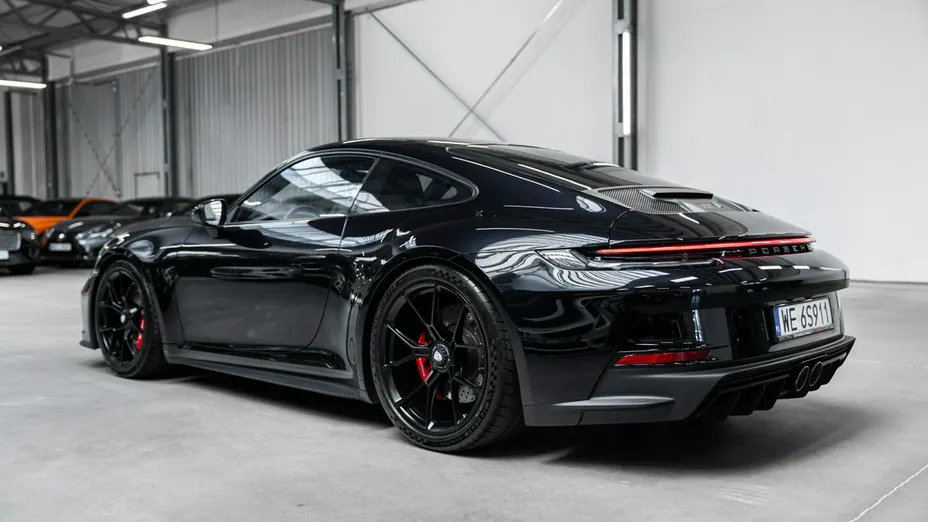 PORSCHE 911 -