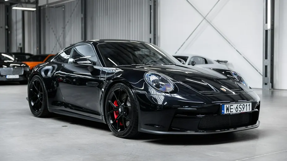PORSCHE 911 -