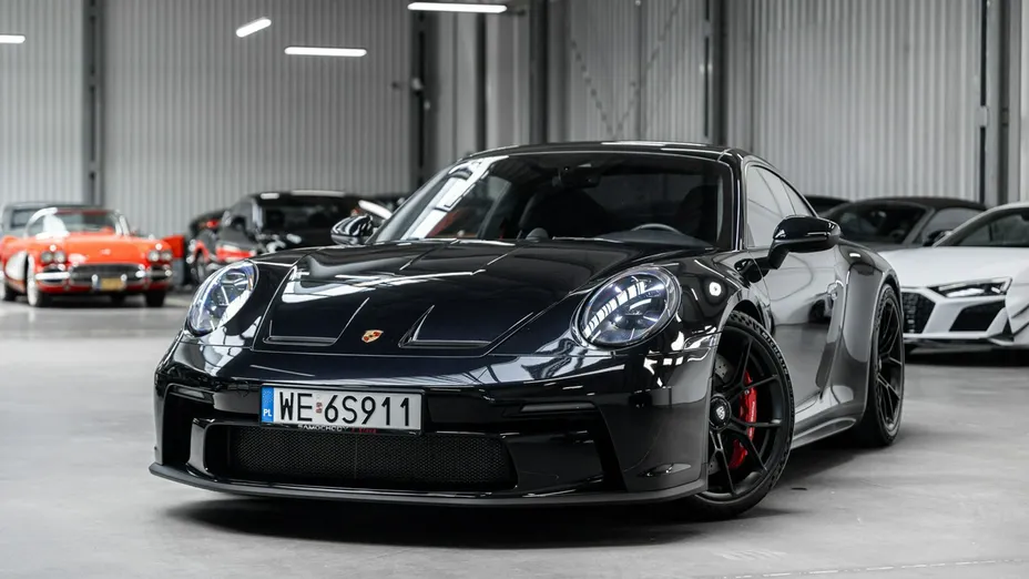 PORSCHE 911 -