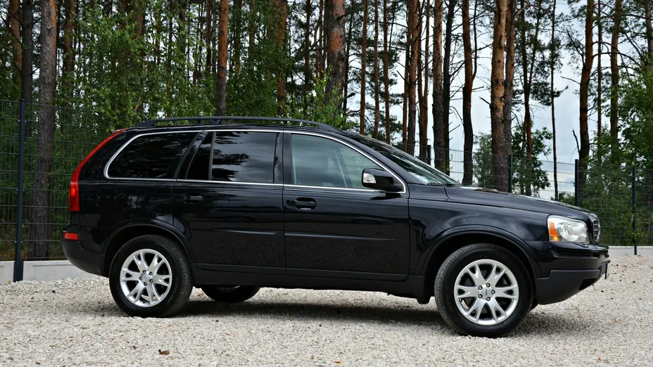 VOLVO XC90 -