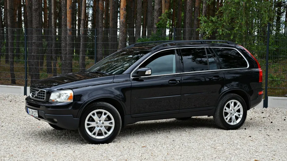 VOLVO XC90 -