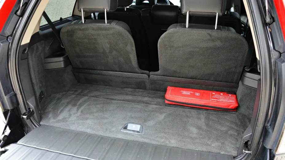VOLVO XC90 -