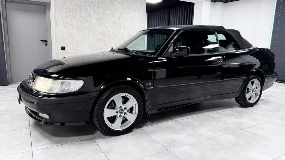 SAAB 9-3 -