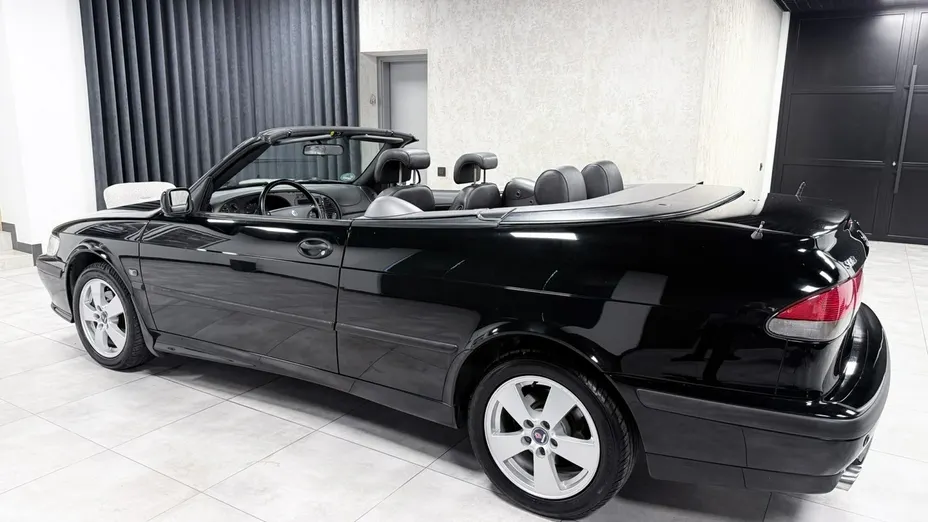 SAAB 9-3 -