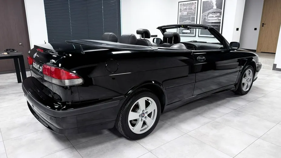 SAAB 9-3 -