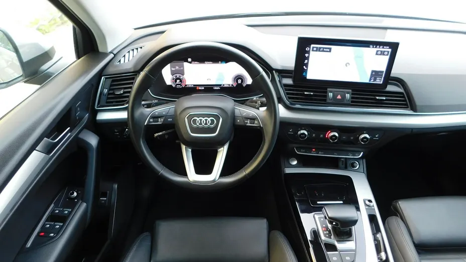 AUDI Q5 -