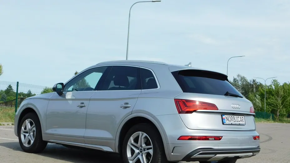 AUDI Q5 -
