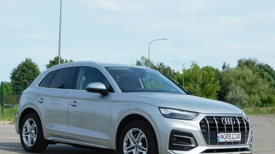 AUDI Q5 -