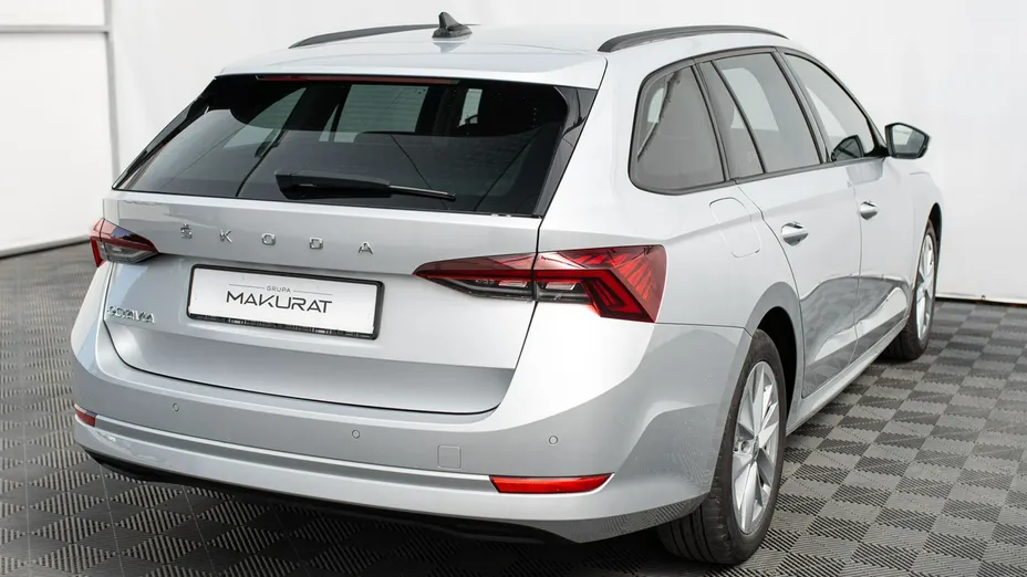 SKODA Octavia -
