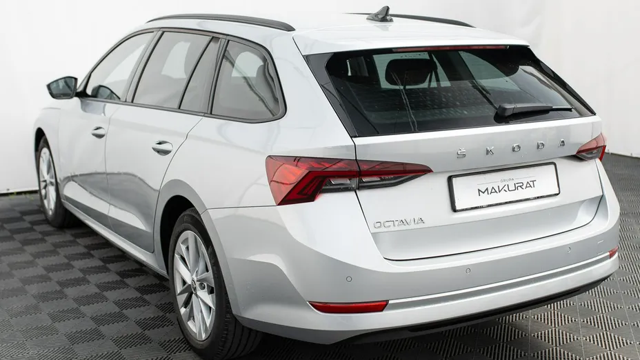 SKODA Octavia -