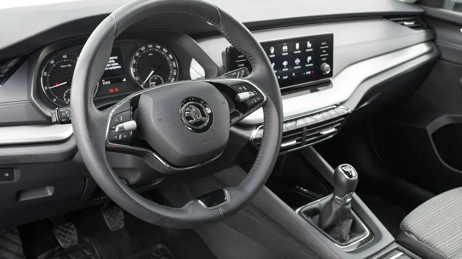 SKODA Octavia -