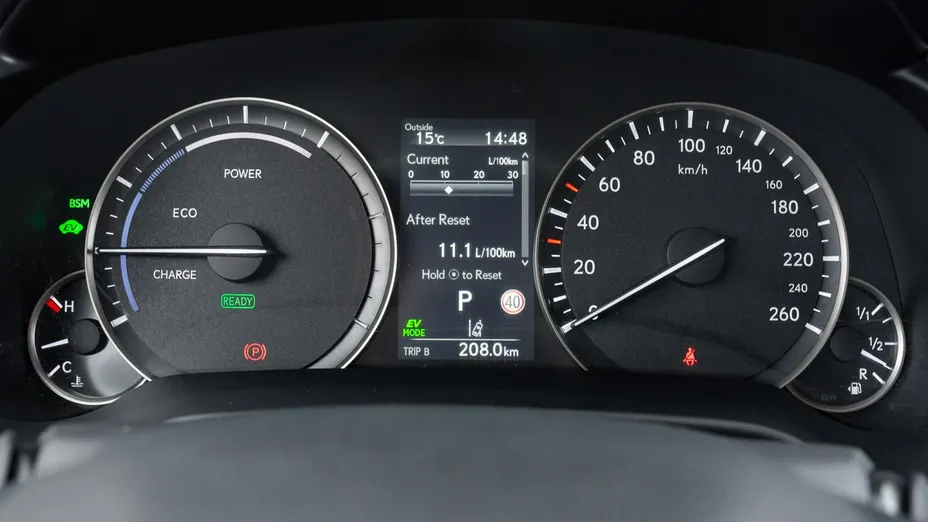LEXUS RX -