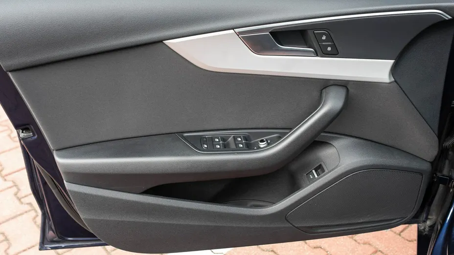 AUDI A4 Avant -