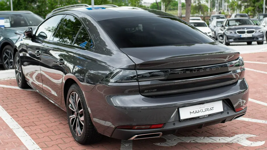 PEUGEOT 508 -