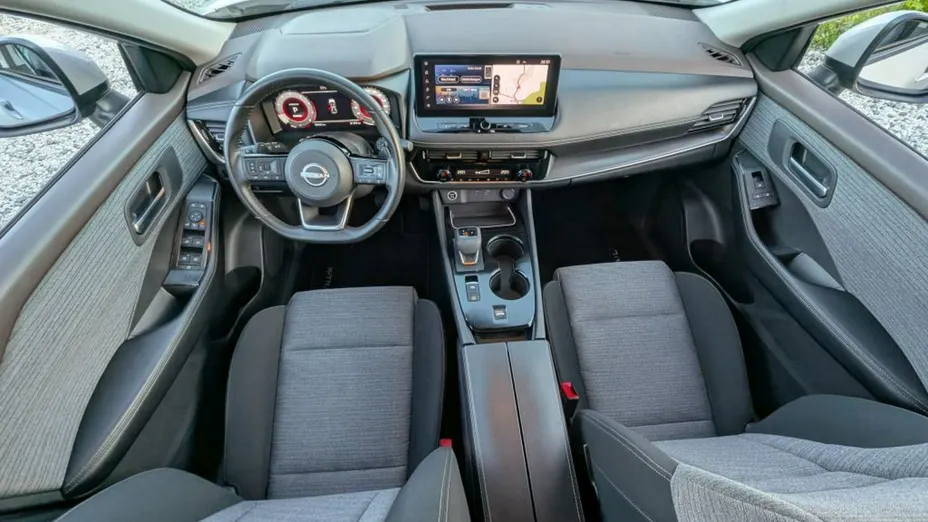 NISSAN X-Trail -