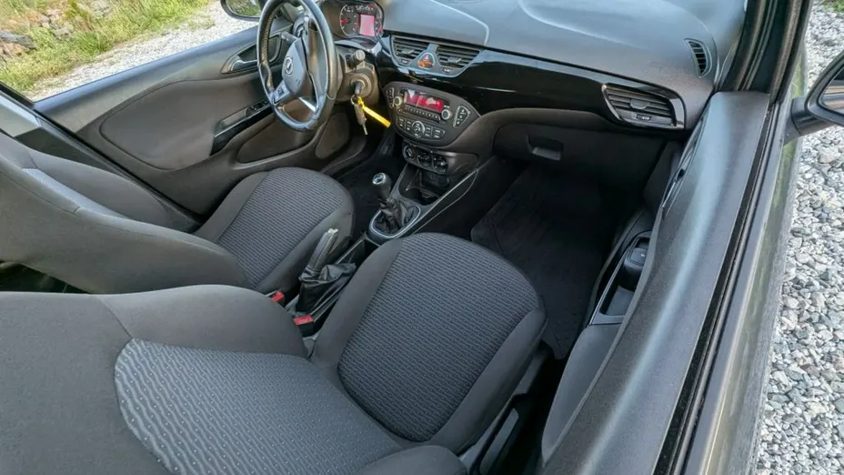 OPEL Corsa -