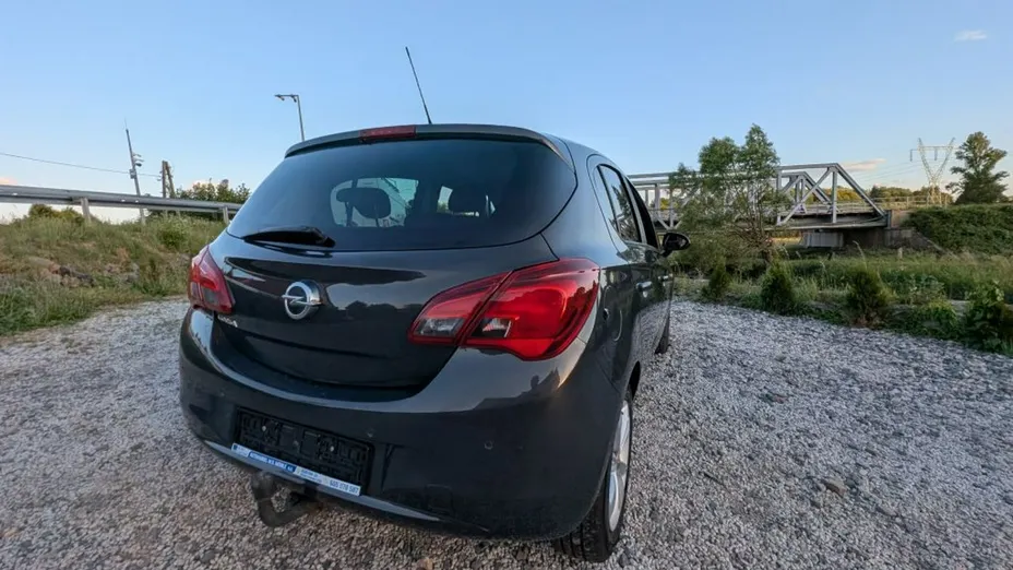 OPEL Corsa -