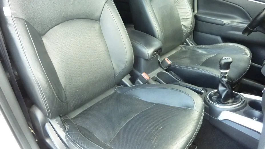 MITSUBISHI ASX -