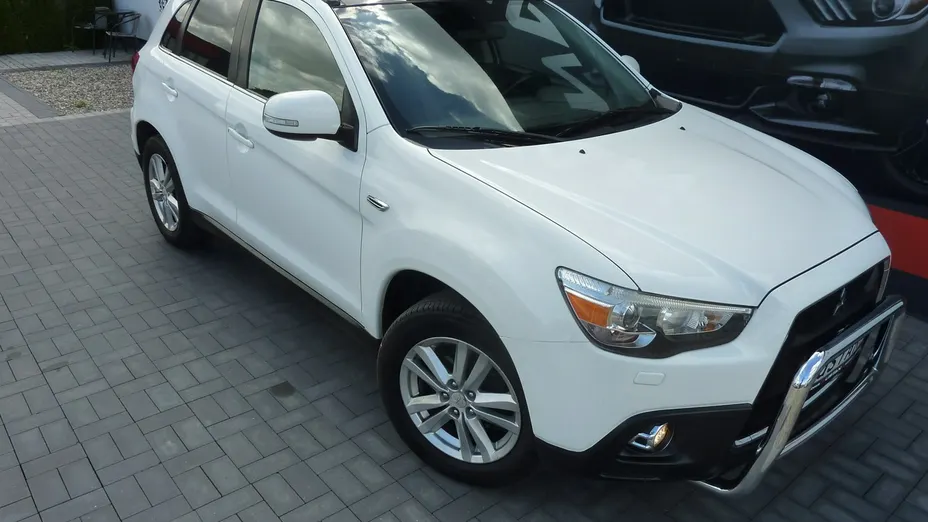 MITSUBISHI ASX -