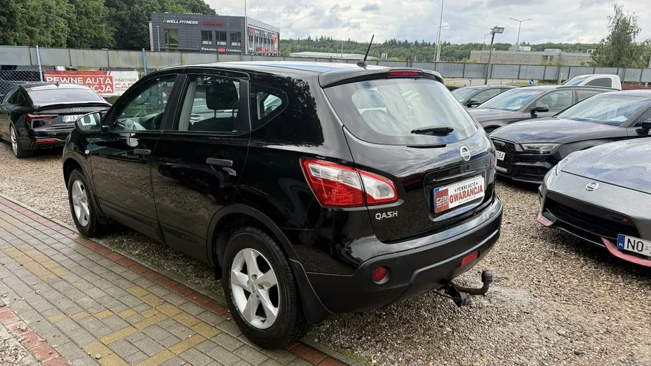 NISSAN Qashqai -