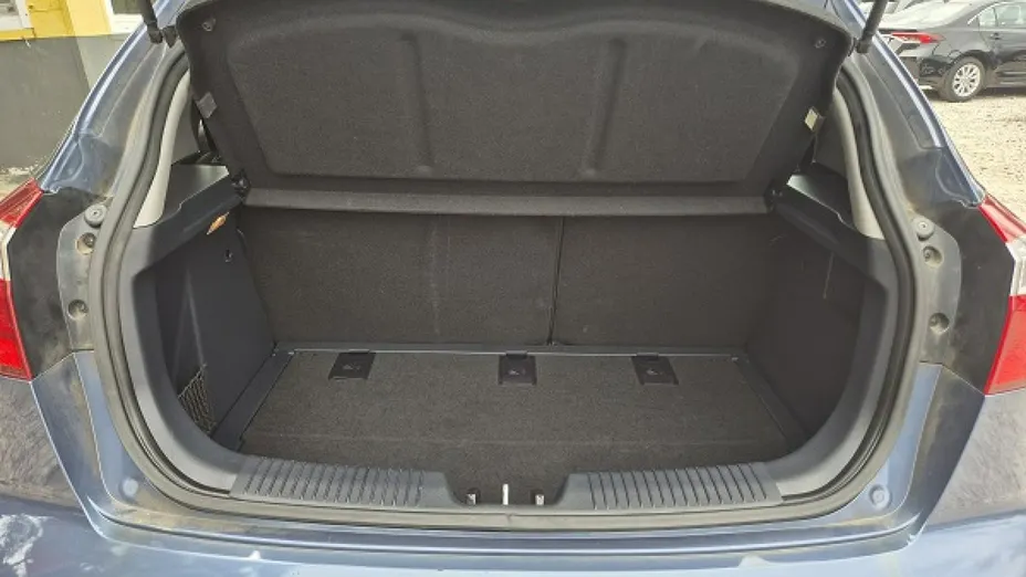 KIA Rio -