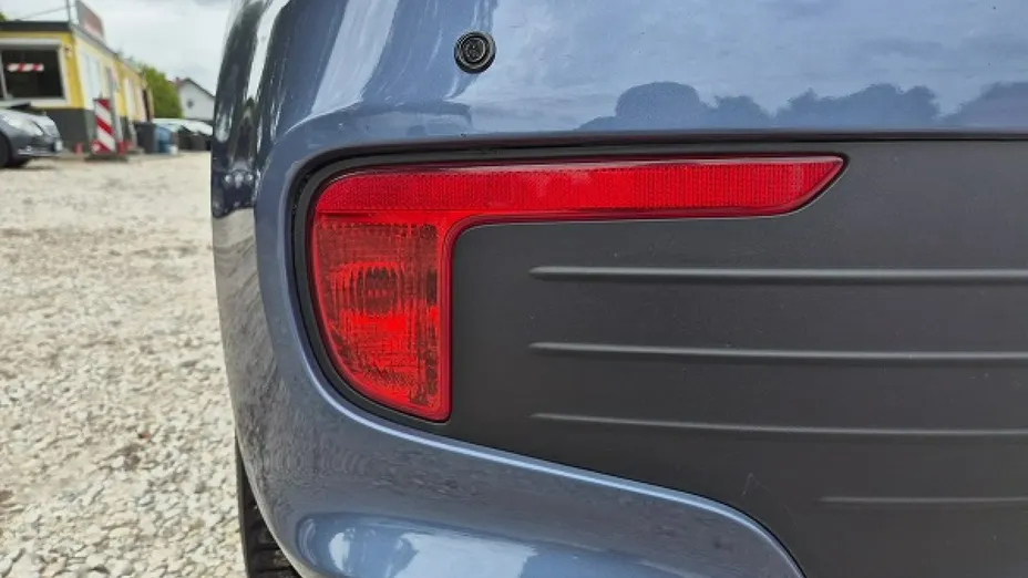 KIA Rio -